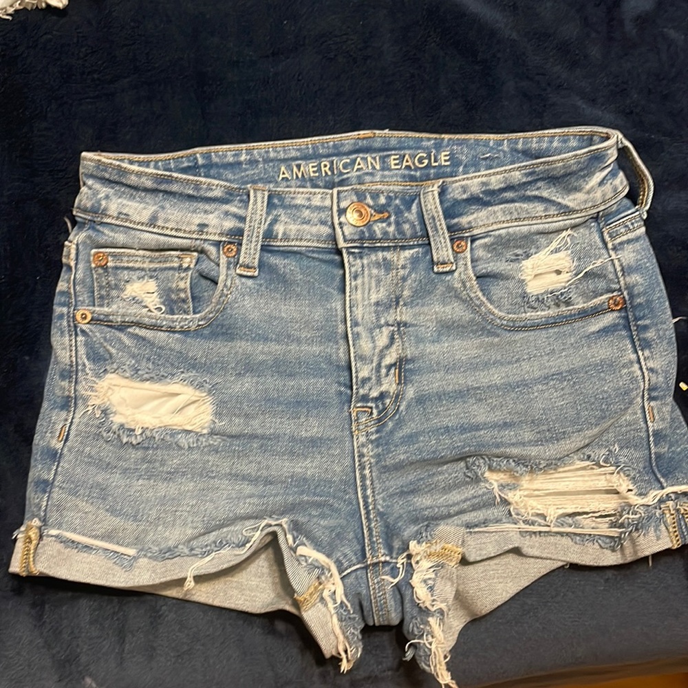American Eagle Size 4 Jean shorts